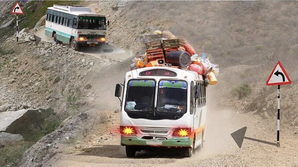 
模拟大巴停车 最新版