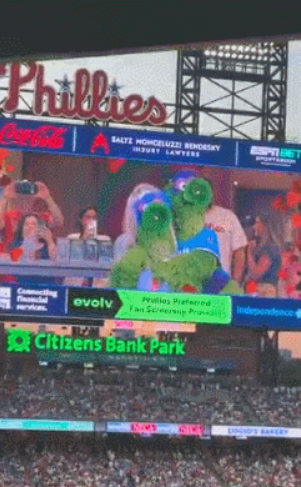 播放量破亿的出轨现场，演变成了一场全民狂欢的大型模仿秀(图16)