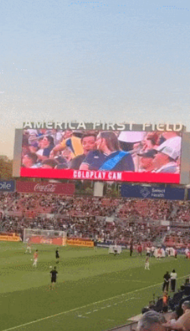 播放量破亿的出轨现场，演变成了一场全民狂欢的大型模仿秀(图15)