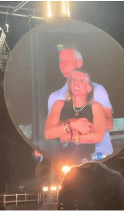 播放量破亿的出轨现场，演变成了一场全民狂欢的大型模仿秀(图1)