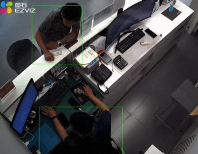 想不到都2025年了，小米手机还是得靠“抢”的(图2)