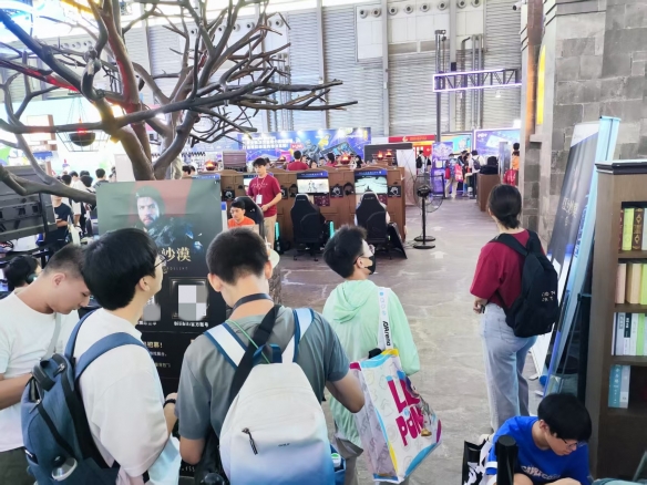 CJ25：试玩活动火爆！《红色沙漠》排队时长已超2小时(图4)