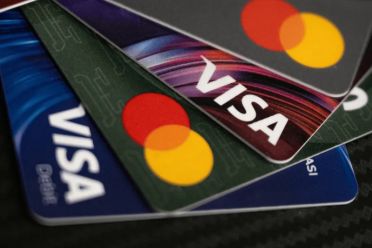 遭到反噬？Visa万事达遭到大量玩家抵制：股价大跌！