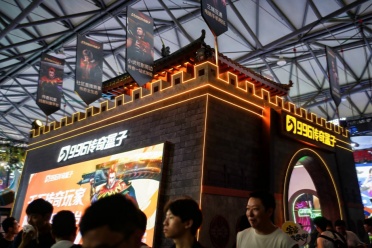 冲锋号吹响，沙巴克集结！ChinaJoy开展，996传奇盒子唤醒03年情怀