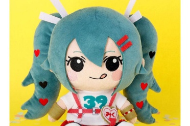 初音未来坐姿玩偶版将在2025年底推出 极具收藏价值