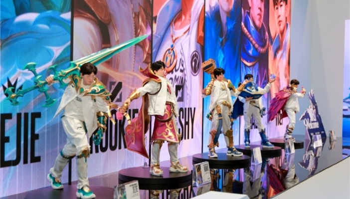 虎牙电竞智能机器人联名iG战队 加速构建“AI+IP”战略生态