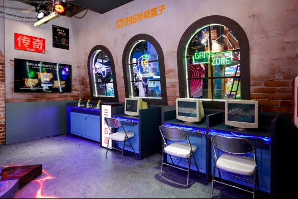 冲锋号吹响，沙巴克集结！ChinaJoy开展，996传奇盒子唤醒03年情怀(图3)