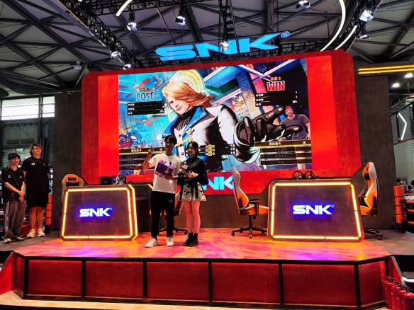 没想到十年后，我还在偷瞄不知火舞的“物理引擎”(图4)