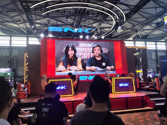 没想到十年后，我还在偷瞄不知火舞的“物理引擎”(图8)