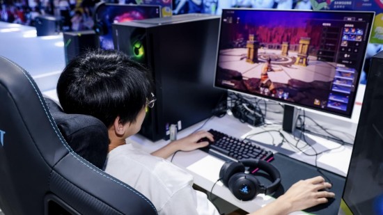 尖端显示科技重塑游戏视界：三星显示器闪耀2025 ChinaJoy(图8)