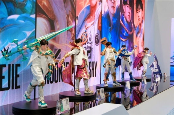 虎牙电竞智能机器人联名iG战队 加速构建“AI+IP”战略生态(图1)