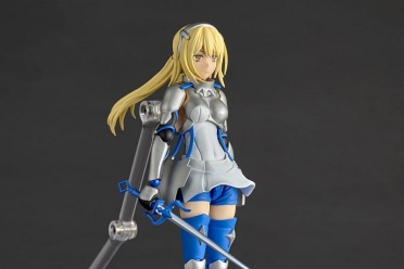 《在地下城寻求邂逅是否搞错了什么》艾丝·华伦斯坦