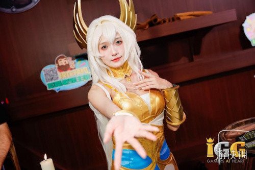 韩国人气Coser闪耀展区，会玩梗的IGG承包了2025ChinaJoy玩家的所有尖叫(图6)