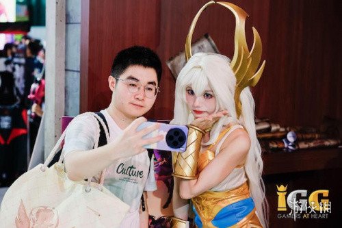 韩国人气Coser闪耀展区，会玩梗的IGG承包了2025ChinaJoy玩家的所有尖叫(图16)