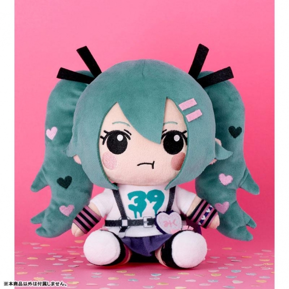 Almavianca推出初音未来坐姿玩偶 预计2025年12月上市(图1)