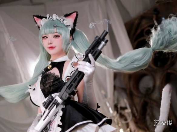 颜值身材双在线！性感韩援Coser扮演《妮姬》小红帽(图4)