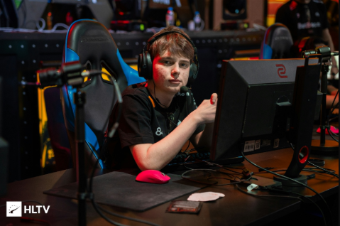 第2个donk？京介的坐牢之旅(图2)