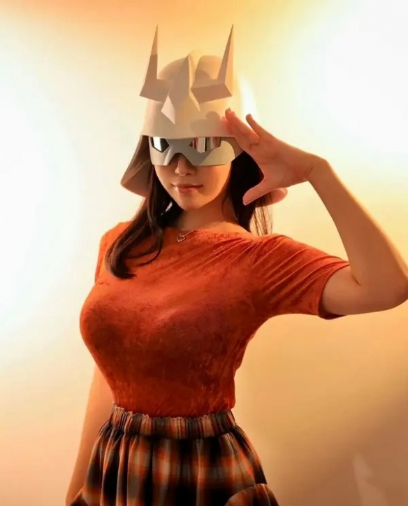 自古对“波”右边输 囧图 这豹纹装怎么看着有点奇怪(图2)