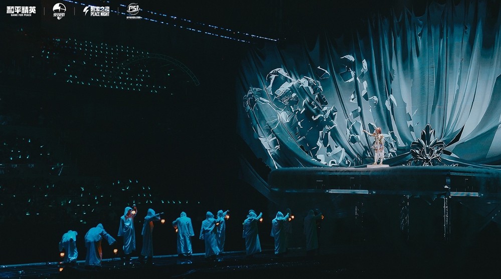 和平风起，我就是风向！2025和平精英PSI总决赛暨空投节刺激之夜年度潮流大秀三亚完美收官