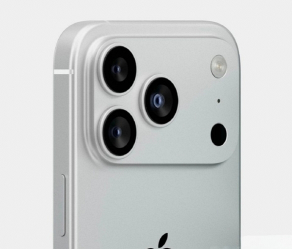 iPhone17 Pro外观引热议，网友调侃：长得像充电宝！(图3)