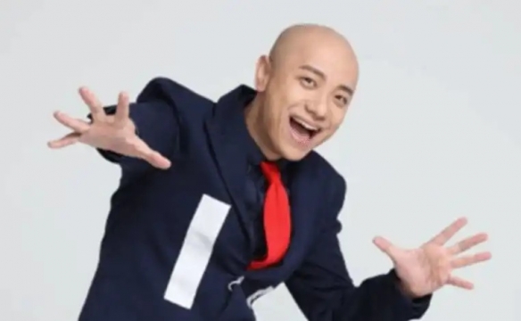 前LPL解说昊恺公开向Uzi喊话：若再不联络就将“爆料” (图2)