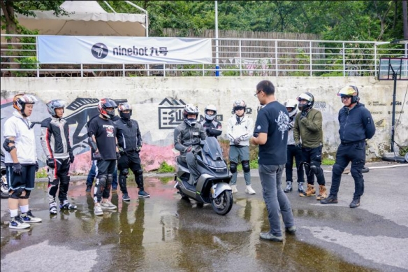 九号安驾学院行业首创安驾培训体系 携手交警部门共筑出行安全防线(图3)