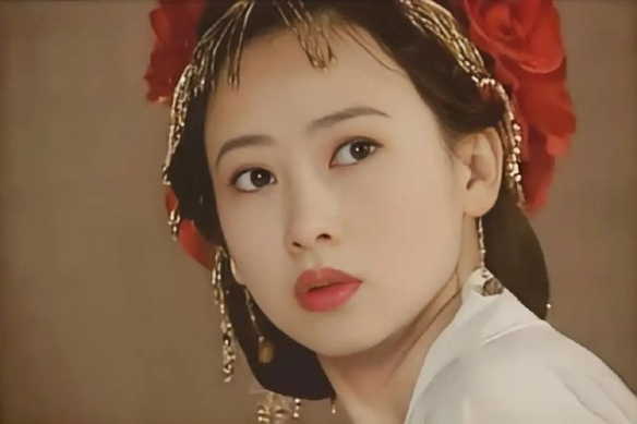 童年女神！56岁翁虹再扮《春光灿烂猪八戒》猫妖妙妙(图3)