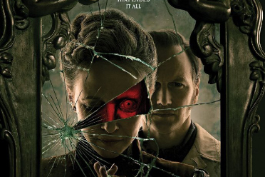 《招魂4》国际版海报公开 直视镜子下的恐怖眼神