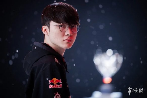 爷青回！时隔八年英雄联盟末日人机再次上线！(图10)