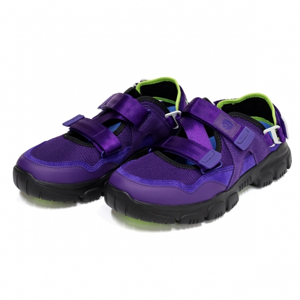 《新世纪福音战士》与SHAKA联名系列凉鞋即将推出(图2)