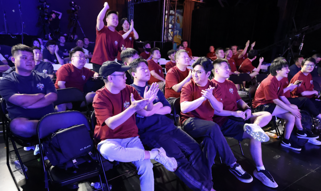 藏招梦幻舞步!《街头篮球》SFSA 总决赛四强出炉