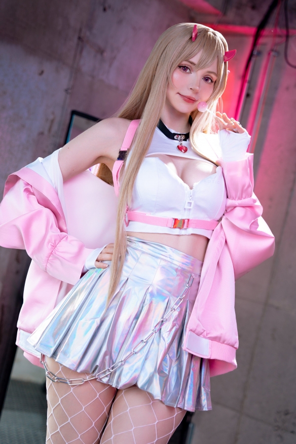 甜度超标！碍事梨体模穿清凉便服逛展：甜美又可爱！(图7)