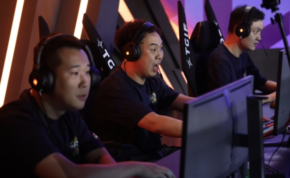 时隔十年绝潘再称王 王以太助阵SFSA总决赛演绎热单(图7)