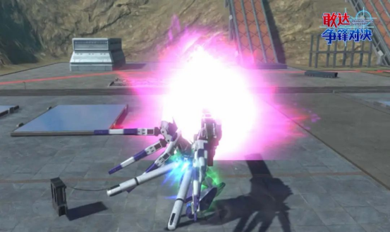 武装到极致！Hi-ν 敢达 HWS 装备型降临《敢达争锋对决》