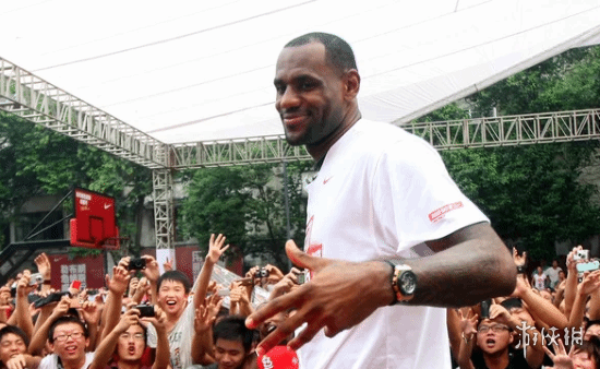 NBA巨星勒布朗·詹姆斯官宣中国行 空降上海和成都(图4)
