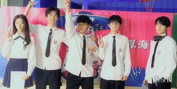 《开心超人》爆改真人剧，童年惨遭毒手(图17)