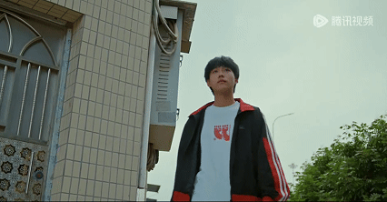 《开心超人》爆改真人剧，童年惨遭毒手(图15)