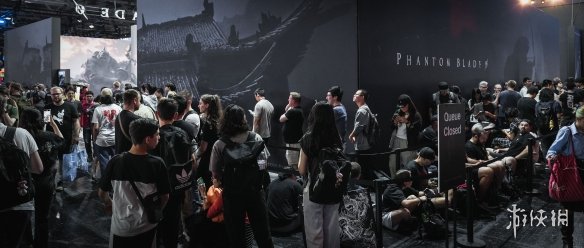 10分钟停止排队，500平米试玩区爆满！《影之刃零》成科隆展最拥挤打卡地(图4)
