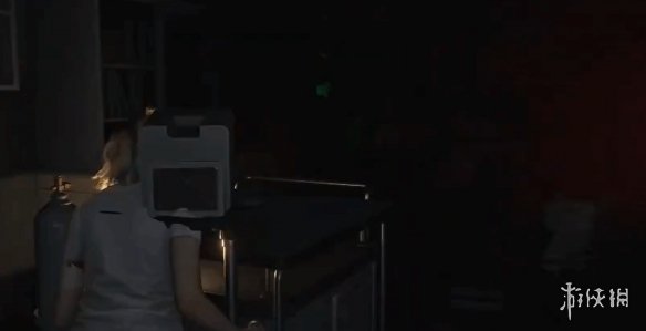 也太智能了！《生化危机9》怪物会突然把东西扔过来(图3)