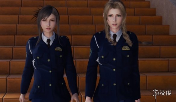 《FF7重生》警察制服MOD：4种配色+战术装备自定义(图1)