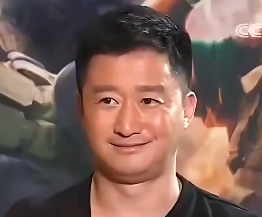 坦克到底有没有后视镜？吴京咋又成了抽象顶流。(图5)