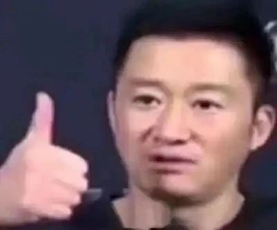 坦克到底有没有后视镜？吴京咋又成了抽象顶流。(图15)