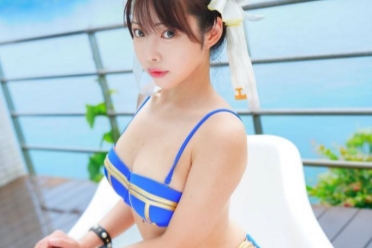 博主分享《街头霸王》春丽COS：大雷肉腿诱惑力拉满！