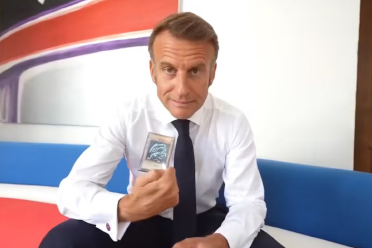 马克龙也是牌佬 法国总统录制游戏王比赛祝贺视频