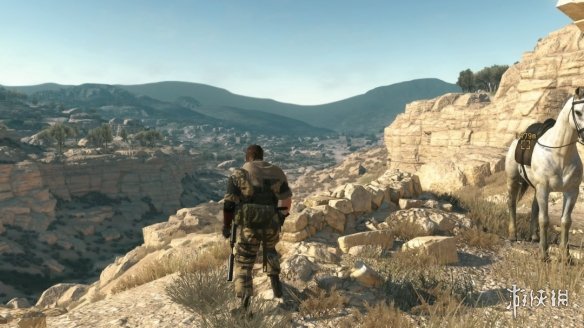 十年时光流转!《合金装备幻痛》成小岛合金装备最终章(图4)