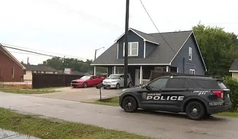 悲剧！少年跟风TikTok按门铃就跑恶作剧 惨遭枪击身亡(图2)