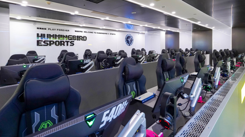 【蚂蚁电竞前线阵地】电竞蜂12强战队集结 ，福州战场对决启动(图3)