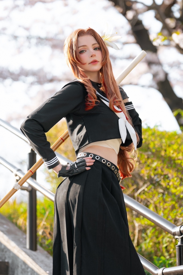 碍事梨体模COS《合金装备3》EVA：丰满身材极致诱惑！(图4)