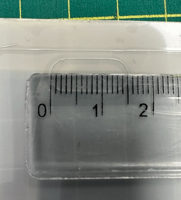 iPhone 17 Pro贴膜曝光：灵动岛更小了 缩短25%！(图1)