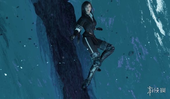 《最终幻想7重生》蒂法范格堡MOD！皮甲战痕+银剑挂件(图4)